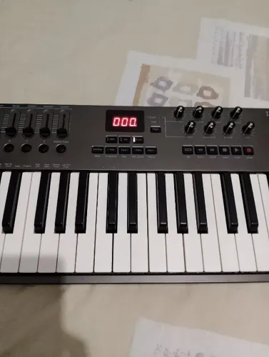 Teclado Controlador MIDI Nektar Impact LX 61 +