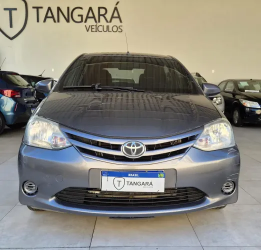 Toyota Etios X 1.3 Flex 16V 5P Mec. 2015