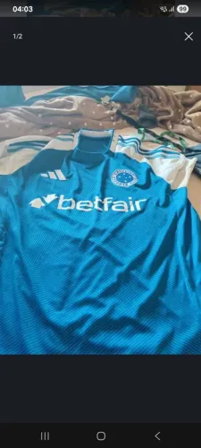 Moletom topper 2002dado pelo Wanderley Luxemburgo Camisa 1 2025 cruzeiro