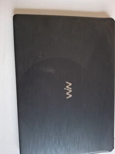 Vende notebook cheio usado para tirar peças