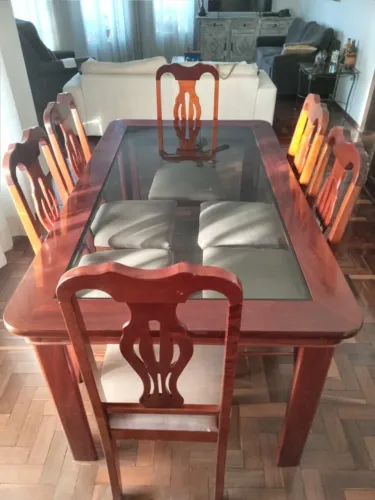 Mesa de Jantar e mesinha de centro