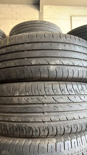 Pneus 215/55/18 marca Continental 