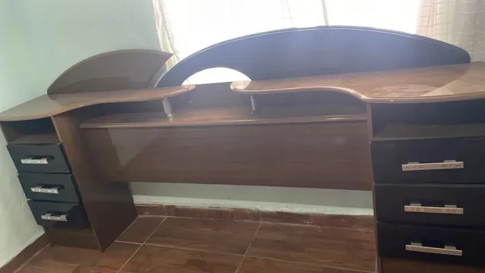 Cabeceira de cama de casal