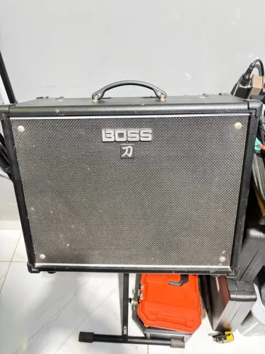 Amplificador Boss Katana 100