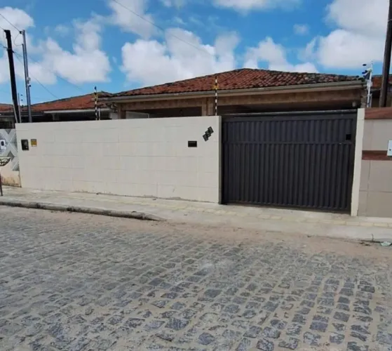 Casa para Venda em João Pessoa / PB no bairro José Américo de Almeida