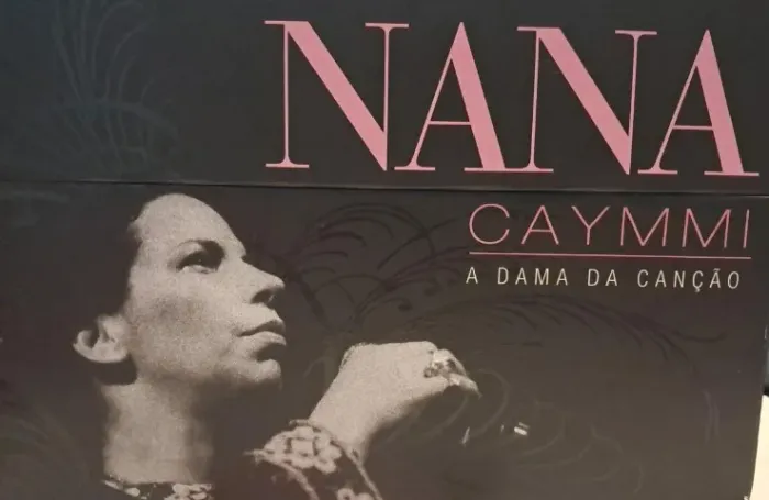 BOX NANA CAYMMI - A DAMA DA CANÇÃO - 20 CDs - Edição Limitada 2012 - LACRADO