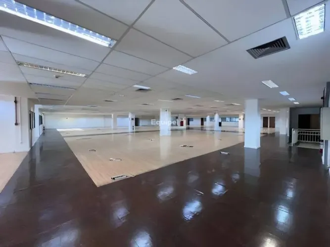 Andar de Luxo com lage de 2730m² Linear na Raja Gabaglia