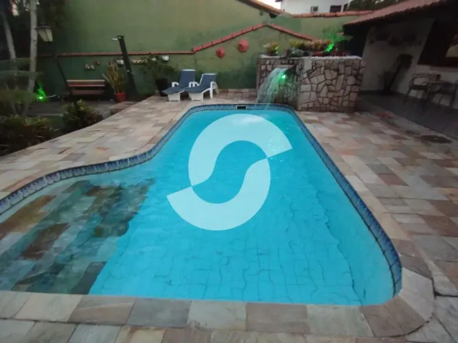 Belíssima Casa em Itaipuaçu, perto Praia, Piscina e Churrasqueira