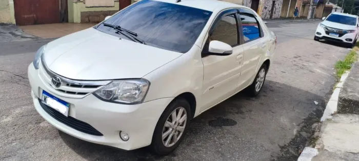 Toyota Etios XLS Sedan 1.5 Flex 16V 4P Aut. 2017