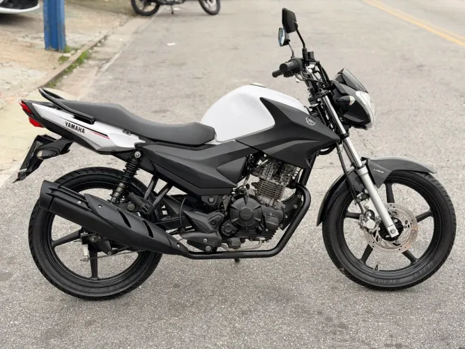 Factor 150 ED 2022 em ótimo estado !! Abaixo da fipe!!