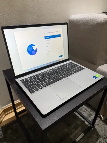 Notebook Dell Vostro 3520 i7 12ª Gen · 16GB RAM · MX550 · 512GB SSD - com digital ID