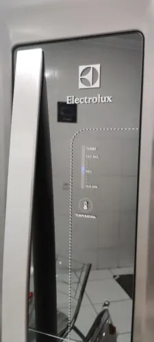 Geladeira Electrolux Frost Free Inox C/ Dispenser