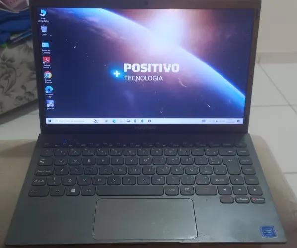 Notebook estado de novo , intel n4020, 4g , hd 1 tb, bateria excelente