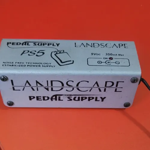 Fonte para pedais Landscape PS5