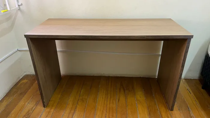 Mesa tipo escritório/buffet