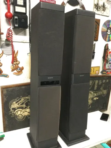Par de caixas de som ativas sony