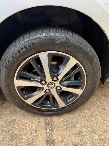Toyota Yaris XS Connect 1.5 Flex 16V 5P AUT 2020