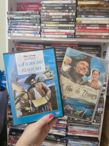 DVD A Ilha do Tesouro 1950 e 1990
