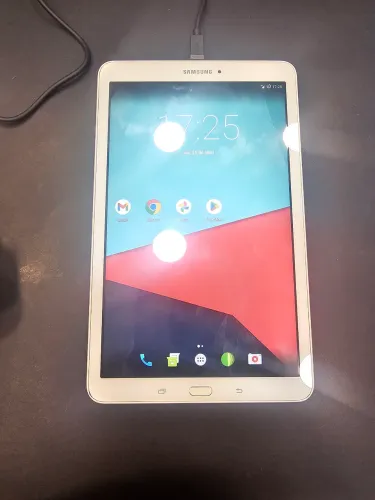 Tablet Samsung Tab E T561M 3G Tela 9.6 Android 7.1 8gb Interno 1.5gb Ram