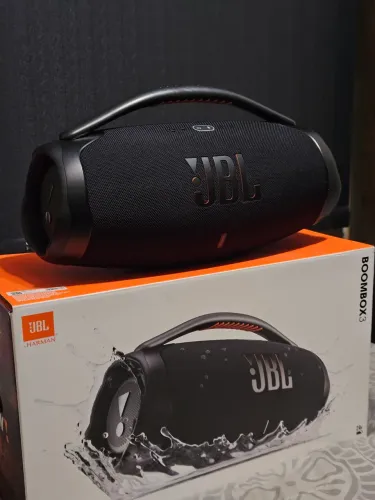 Jbl boombox 3 Nova