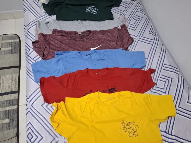 Vendo 6 camisas por 60