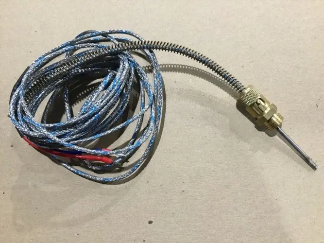 Termopar Mineral tipo J de 0° à 600° c/ 3,5mt para aviário - Debona