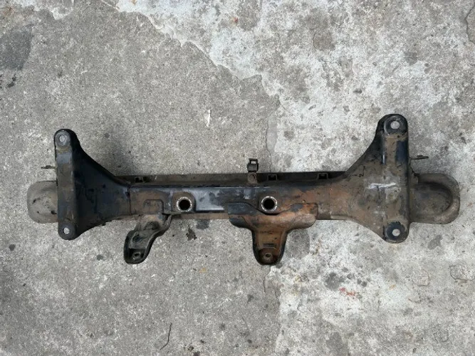 quadro suspençao  hyundai hr 2,5/8/16v original