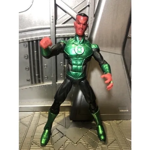 DC INJUSTICE/ SINESTRO