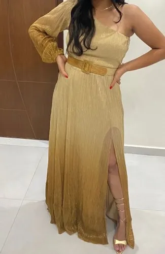 Vestido de festa dourado