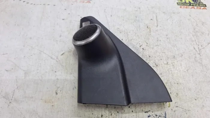 Moldura Retrovisor Esquerdo Interno Hilux Sw4
