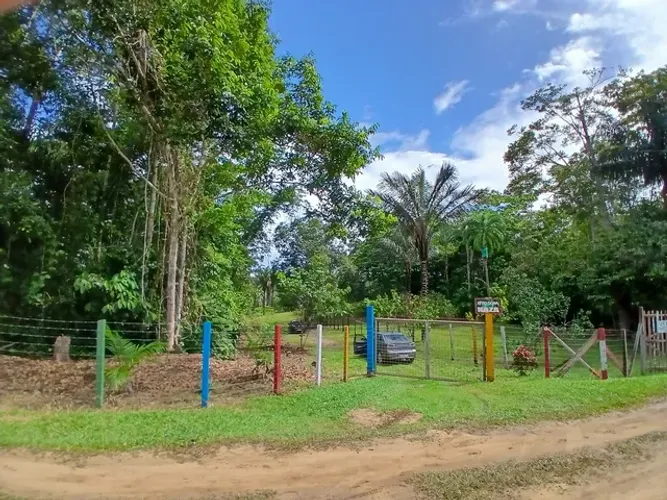 Sítio no Rio Preto da Eva