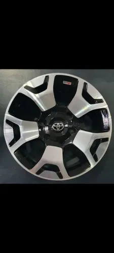Rodas da Hilux 2019/20 aro17 novas em até 10x de R$429,00 no cartão de crédito