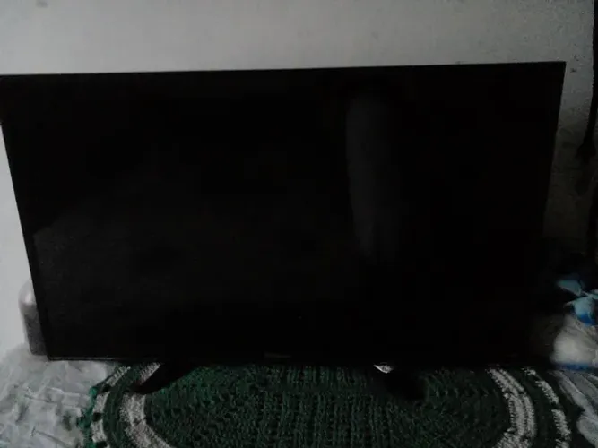 tv panasonic leia a descrição 
