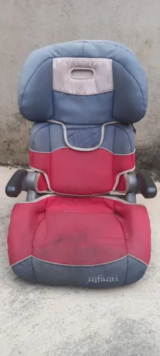 Cadeirinha criança 