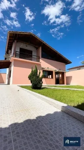 Sobrado à venda no Cibratel 1