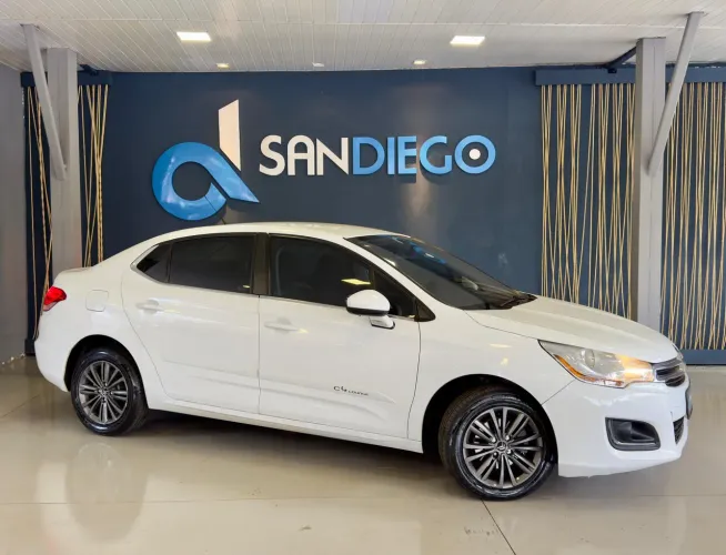 Citroen C4 Lounge Origine 2.0 Flex 4P Aut. 2016