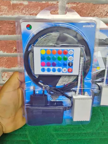 Fita de LED RGB com controle remoto - MAXBOM