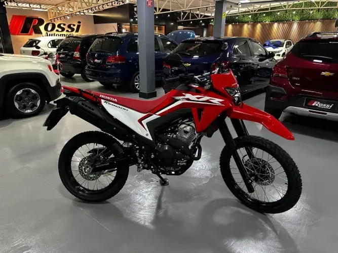 Honda XR Tornado 300 ABS (Rossi Automotive - Marechal Floriano)