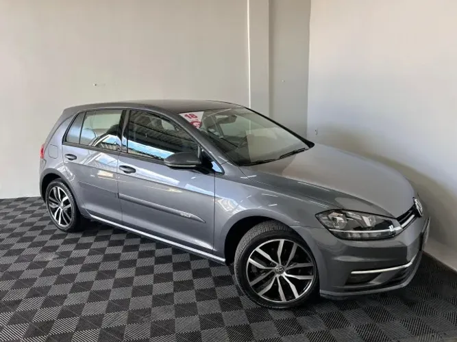 Volkswagen Golf Comfort. 200 TSI 1.0 Flex 12V Aut. 2018
