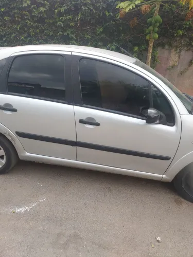 Citroen C3 GLX 1.4/ GLX Sonora 1.4 Flex 8V 5P 2012