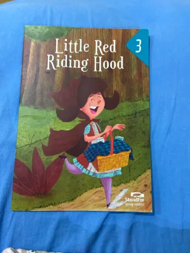 Livro infantil de literatura inglesa - Little Red Riding Hood