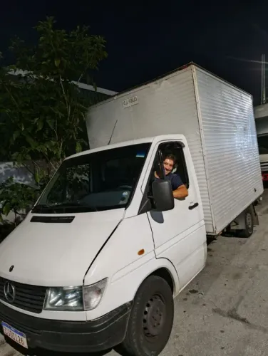 Mudanças pequenas, cata bagulho e carreto
