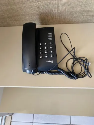 Vende-se telefone Intelbras pleno