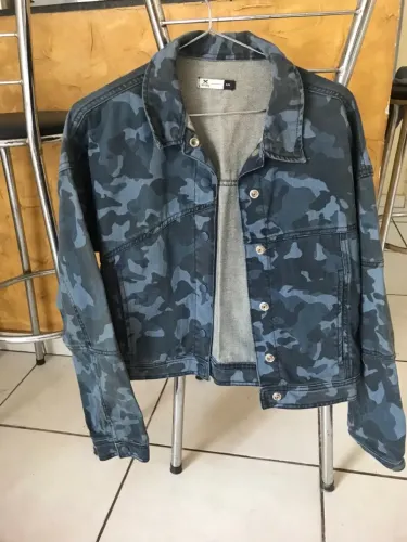 Jaqueta Jeans Camuflada Azul