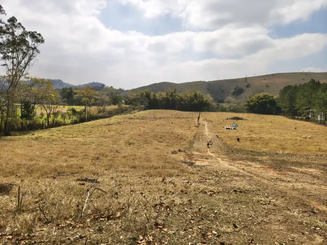 Terreno plano para Chácara 20min Centro Jacareí