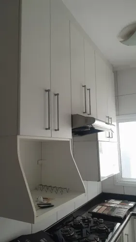 Reforma de móveis em geral.