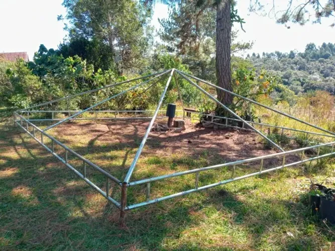 Vendo estrutura de tenda de 6m