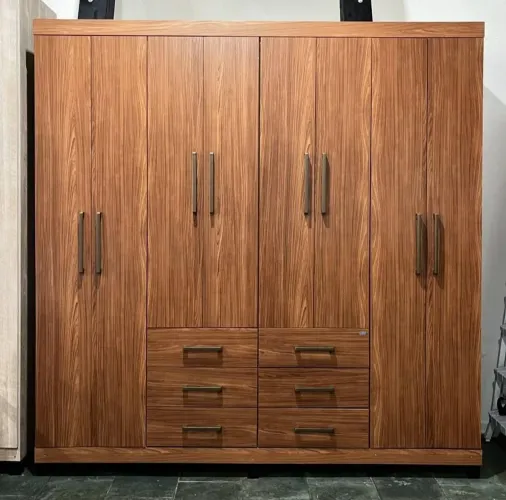 Guarda roupa roupeiro 8 portas casal (promoção black Friday) 