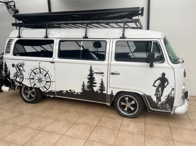 Volkswagen Kombi Standard/ Luxo/ Serie Prata 2000