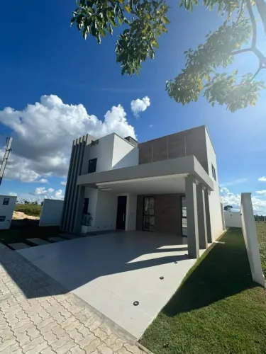 Casa Duplex - Condomínio Petrópolis Residence com piscina.